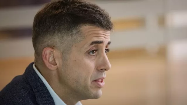 “Estamos en estaciones de servicio, en todas las cadenas de distribución de dietéticas, que es un canal que ha crecido muchísimo en el mercado en el último tiempo”.