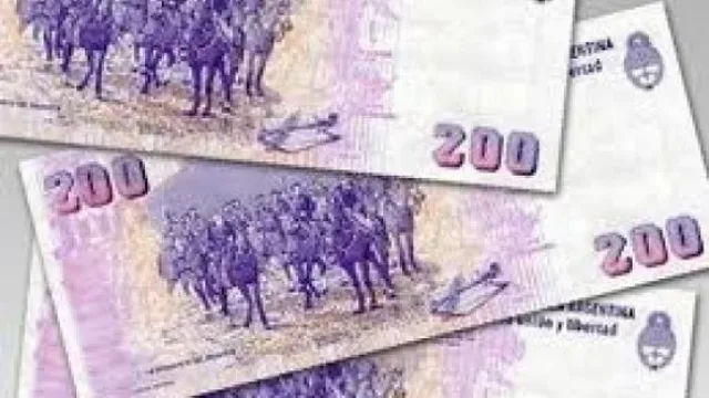 Un capricho de CFK que complica a los bancos: los cajeros automáticos duran medio día