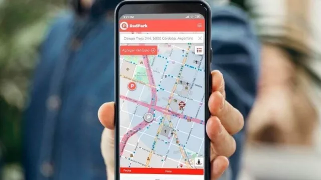RedPark: la app que nace en Córdoba para reservar y pagar estadías en parkings (ya funciona en 9 playas)