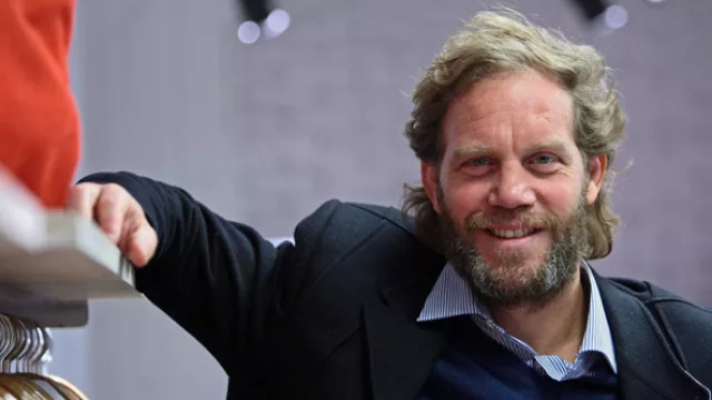 María Cher crece en el exterior: desembarca con exclusivos en Chile, Uruguay Paraguay