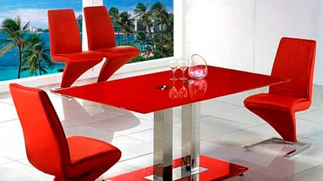 El comedor: es un espacio social destinado a la familia y amigos, donde se sirven las comidas, por tanto es un área muy activa.