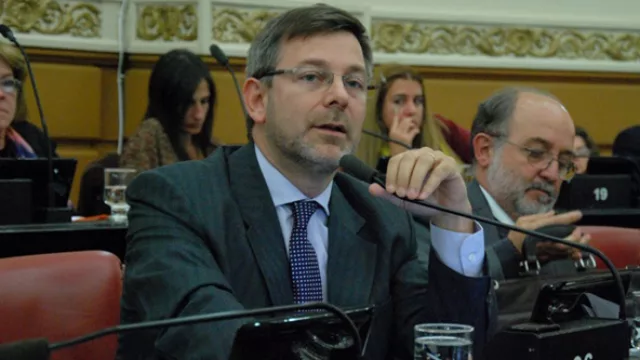 Unión PRO planta bandera en la Legislatura