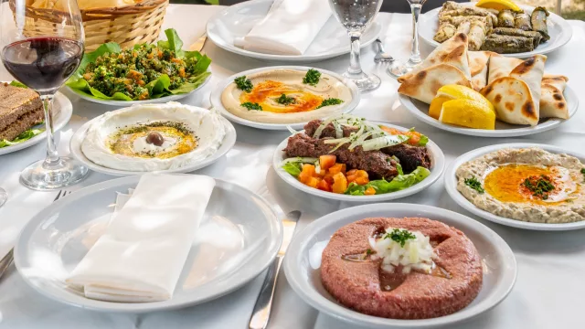 Guía para salir a comer en General Paz: bares, restaurantes, cafeterías y más