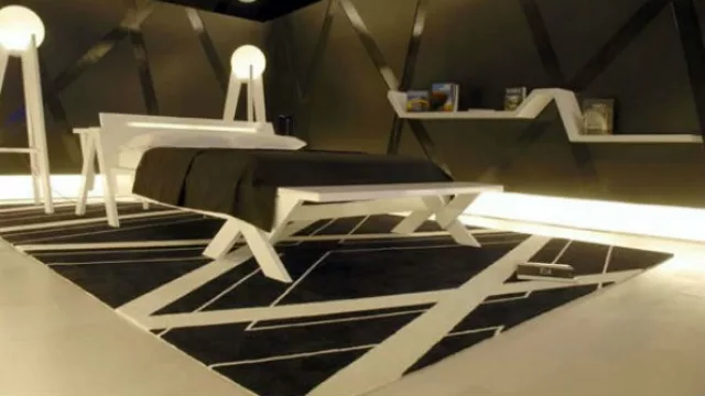 ...o jugar con las líneas simples y minimalistas de las paredes.