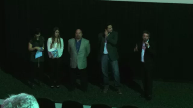 Las autoridades de Hoyts -entre ellos Tristan Castellano, gerente comercial y Cristian Leiva, ejecutivo de ventas en Córdoba - presentaron el producto