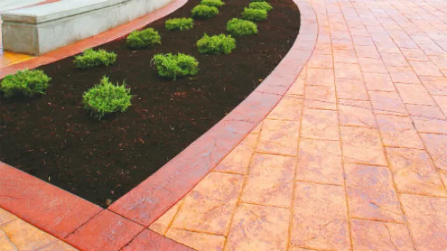 La resistencia a la abrasión es la misma que la del cemento por lo que convierte a esta mezcla en una sustancia ideal para resistir las del exterior.