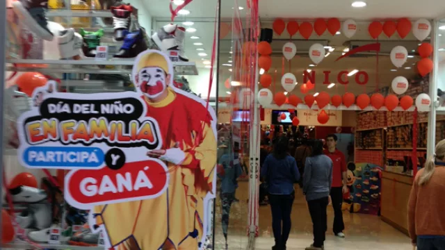 Y los locales de Nico calzados