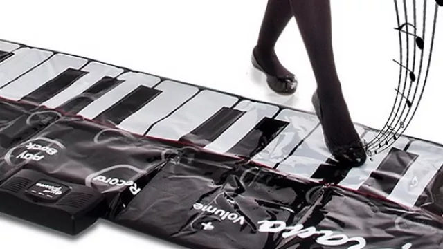 Como Tom Hanks en la película Big, una alfombra con suerte de piano para que los niños se diviertan y muevan. (Disponible en www.yoquierounodeesos.com)