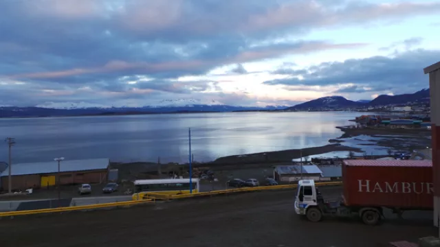 Así se ve el canal de Beagle desde la planta de Newsan