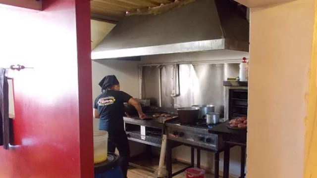 Microempresa, eje de la economía local (80% de las firmas tienen menos de 3 empleados)