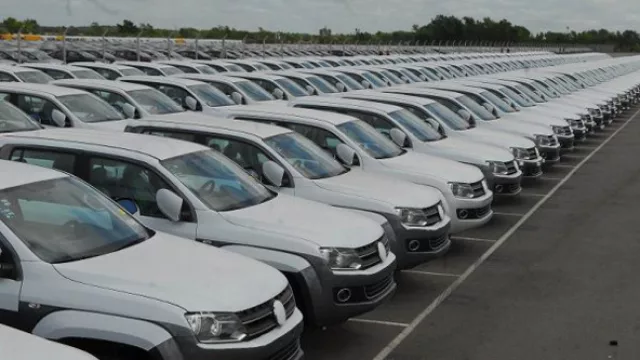 A este ritmo en Córdoba se venderán tantos autos por persona como en Francia