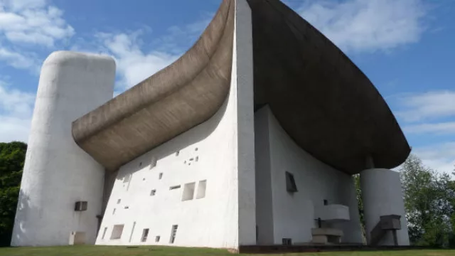 Por una ventanita, un rayo de sol