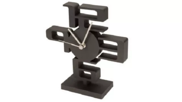 El reloj como una pieza de diseño (by Umbra).