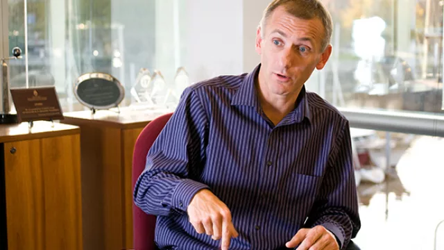 Para preservar los tiempos personales, en Intel no se pueden mandar mails después de las 20 horas.