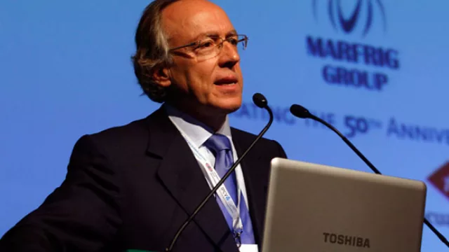 El negociador, duro con el gobierno