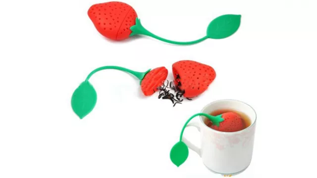 La tetera es de porcelana (y sí se ve)