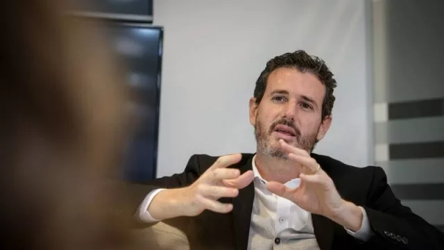 “La venta ha caído mucho porque desapareció el público inversor. ¿Quién es el público inversor? El que compraba para alquilar un departamento”.