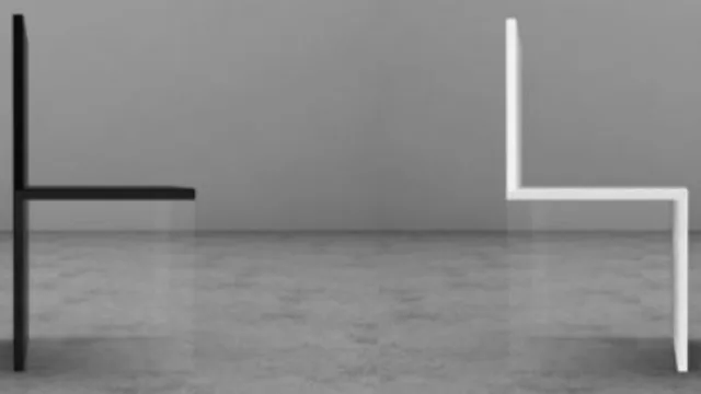 Silla mágica de Davide Conti, con patas de plexiglass transparente creando una sensación de gravedad cero.