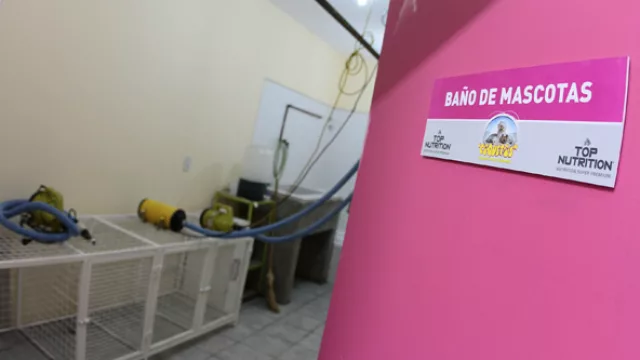 También instalaron un área específica para el aseo de los animales.