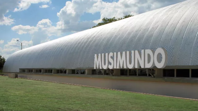 En las oficinas de Musimundo se ahorró energía mediante el uso de luminarias led y una estrategia de ventilación.