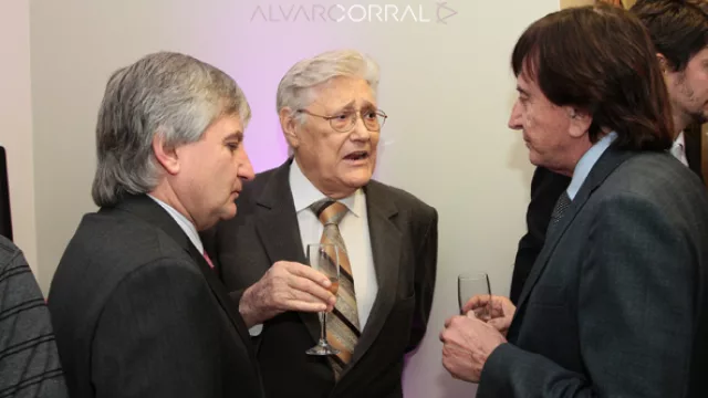 El ex gobernador Eduardo Angeloz, al centro, estuvo presente en la apertura del Amerian Executive.