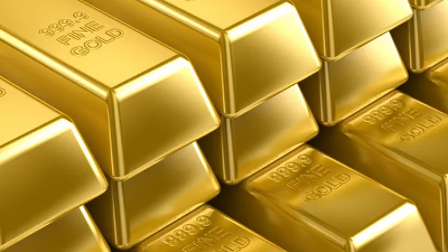 El oro pierde brillo, ¿momento de comprar?