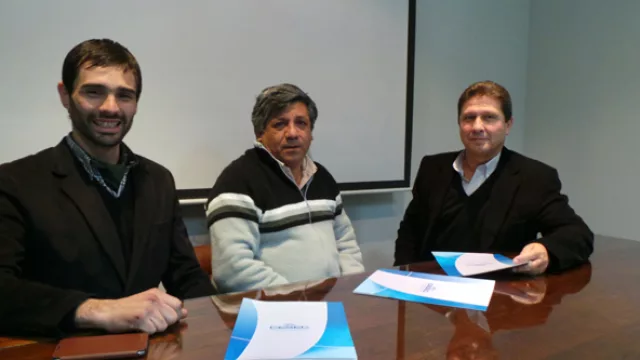 Alarmas: firmas dicen que se fundirán por la suba del canon y que DLS sólo quiere recaudar