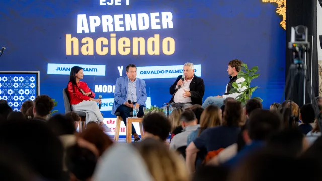 El Industrialazo 2026 reunió a 700 jóvenes en Villa María (y octubre cierra con 630 estudiantes recorriendo 27 fábricas cordobesas)
