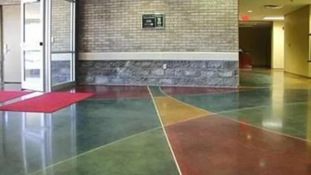  El revestimiento cementicio permite personalizar los pisos con el color y diseño que quieras.