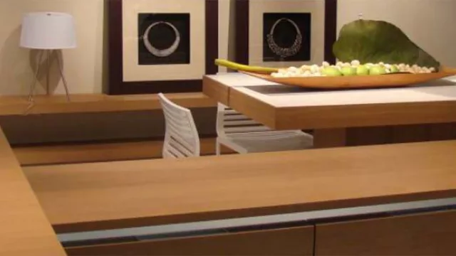 La línea maderas, aplicables a todo tipo de muebles.