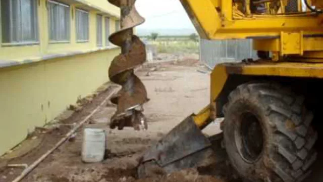 Una de las máquinas con las que se realiza el “recalzado”.