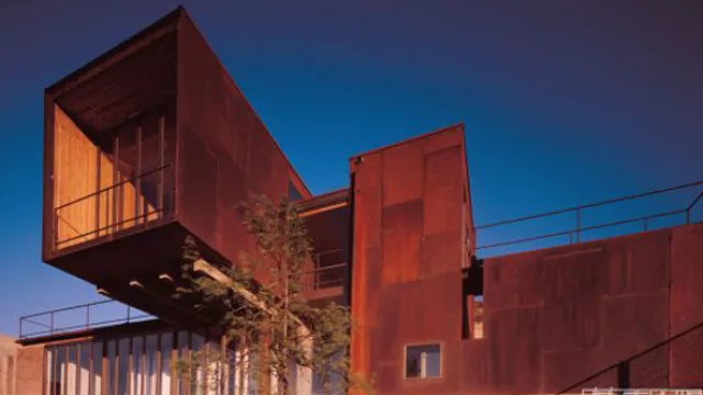 Casa en La Reserva, diseñada por Irarrazával.