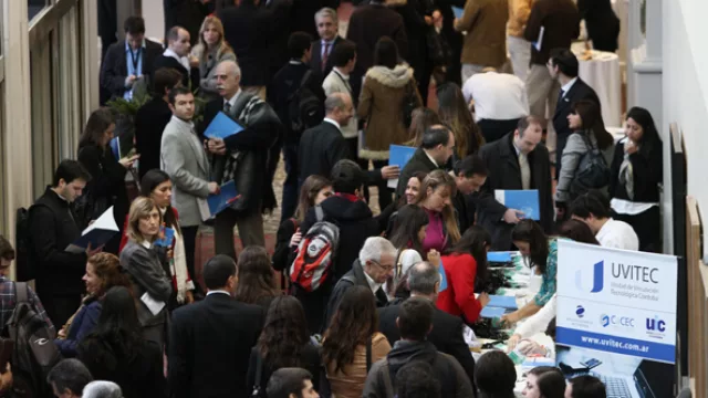 Decenas de personas se dieron cita en el Sheraton Córdoba Hotel.