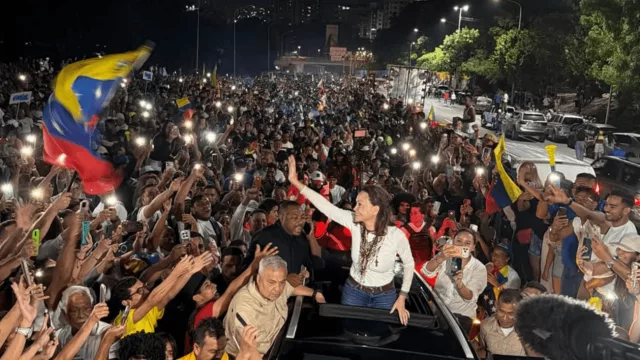 María Corina Machado protagonizó un sorpresivo y emotivo regreso a Venezuela que conmueve a todo el mundo