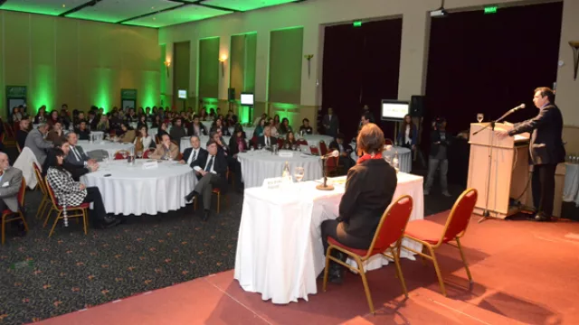 El turismo de reuniones movió casi $ 1.300 M en 2012 (medicina e IT, rubros más demandados)