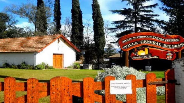 Hay historias que se conocen haciendo un recorrido caminando y otras que se descubren entrando a un museo