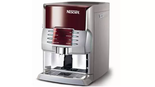 Las maquinitas de Nestlé llegaron a Córdoba (el cafecito al paso cuesta $ 10)