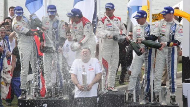 Fernet Branca estuvo allí como sponsor oficial y además entregó premios especiales al equipo ganador de la 33° edición del Phillips Led Rally Argentina. 