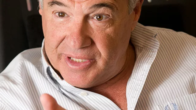 Yo no sé cuál es el color de moda. Jazmín no cambia de color por la moda, desde que nació tiene su propios colores.