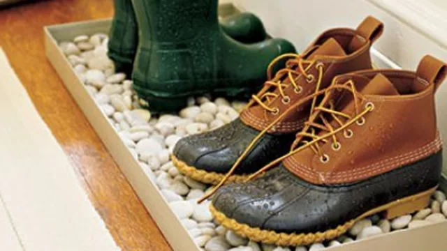 Bien rústico: una alfombra para calzado mojado hecha de piedras.