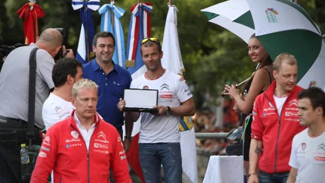 Loeb brilló en una demostración en La Cañada y así, el nueve veces campeón del mundo, comenzó a despedirse del mundo del rally.