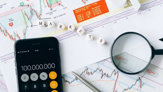 Los inversores españoles confían más en la economía mundial que en la propia 