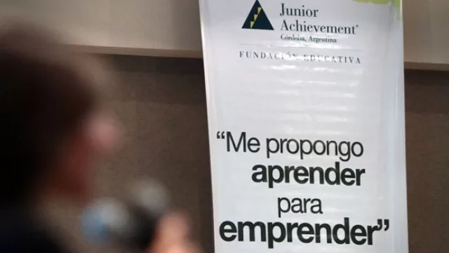 ¿Te queda claro? La nueva gestión operativa de J.A .se propone reforzar el conocimiento que la sociedad y los jóvenes tienen de esta fundación educativa.