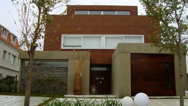 Idem a la madera pero… más resistente