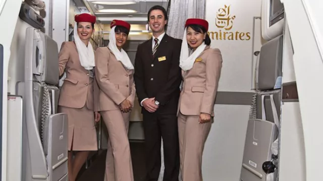 Emirates Airlines y Qatar Airlines interesados en jóvenes cordobeses para azafatas y comisarios de a bordo