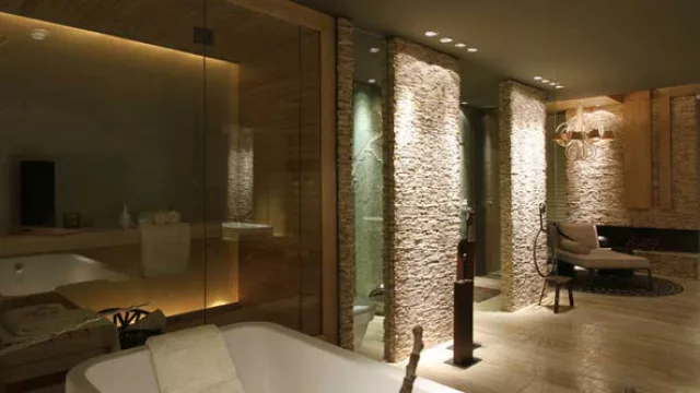 Las calderas varían según el tamaño del sauna: 2, 4, 6, 8 kW, preferentemente con instalación trifásica.