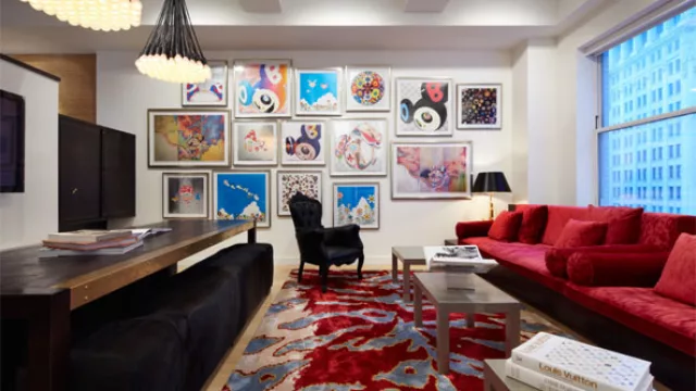 Las imágenes que evocan íconos pop de las artes en general suelen llevar consigo una garantía de haber logrado el estilo.