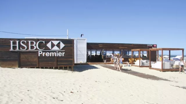 El súper parador que HSBC tiene en Punta del Este.