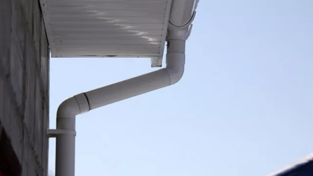 Hay sistemas de control que permiten alternar la provisión de agua de la red pública o de lluvia automáticamente.