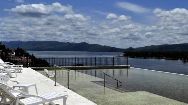 La misma vista pero de día: LOB ya tiene habilitadas 11 de las 47 habitaciones.